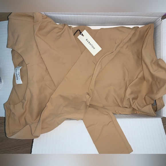 BRAND NWOT: Contour Crew Longsleeve Bodysuit - Picture 2 of 8